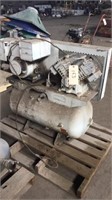air compressor w/ gas engine