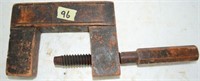 Wooden 'G' Clamp