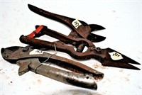 3 pairs of  Secateurs