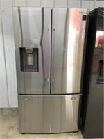 Samsung French style door refrigerator MSRP 2800.