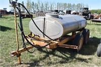 400 Gal, T/A Sprayer Tank, Loc: OK Tire Lot, East