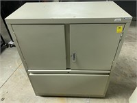 Metal Filing/Storage Cabinet