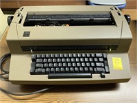 IBM Erecting Selectric Typewriter