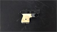 22 caliber starter pistol Pearl grip Made in Italy