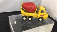 Yellow Tonka cement mixer with red cylinder m