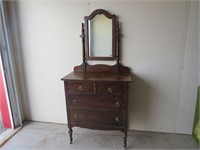 3 DRAWER WOOD DRESSER & MIRROR ON ROLLERS