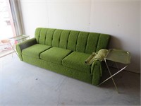 VINTAGE COUCH WITH 2 TV TABLES