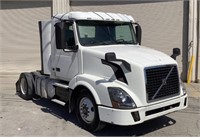 2012 Volvo D-13 Day Cab 2WD