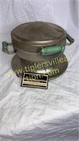 Green handle waffle iron