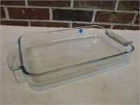 Pyrex Casserole Dish with Large Handles