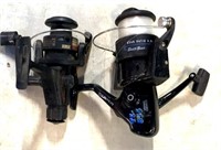 2 fishing reels