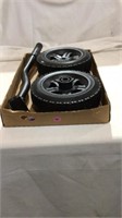 small tires/wheels
