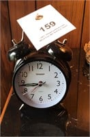 Sharp vintage look black alarm clock Quartz