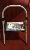 2 step used step ladder, like new condition