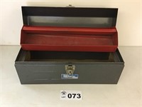 MASTER MECHANIC METAL TOOL BOX