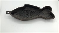 13" Cast Iron Fish Cornbread Pan