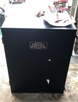 NEW Smoke Hollow Smoker