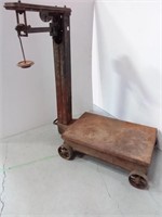 Antique Fairbanks Morse Scale