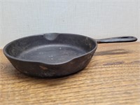Small Cast Iron Frying Pan 6 1/4inAx1 1/4inHx10 1/