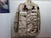 Camo Mens Army Jacket Size Small - Long