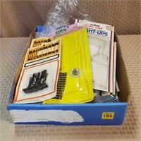 Lot of Assorted HO Accessories