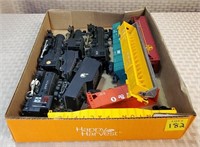 Lot of HO Scale Train Engines & Cars