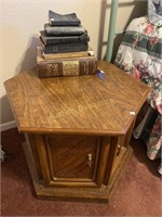 End Table w/ two doors