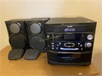 6-CD Changer Stereo w/ 4 speakers