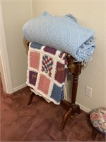 Quilt Rack w/ blankets