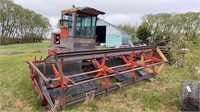 1977 Versatile 400 Swather