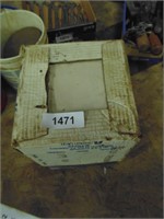 Box of 8x8 Glazed Tile (Ivory)