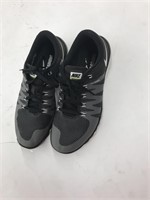 Nice Pair Nike Sneakers Men Size 8