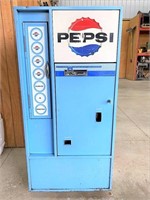vintage Pepsi machine- does not cool or vend