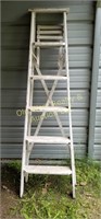 Wood Step Ladder