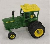 Custom JD 6030? McLean County Farm Toy Show 89