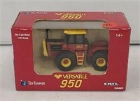 Versatile 950 4wd 1/64 Toy Farmer NIB