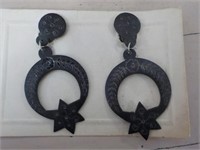 Victorian plated clip earrings