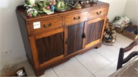 Sideboard