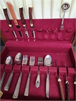 Every Day Mixed Silverware Set & Steak Knives