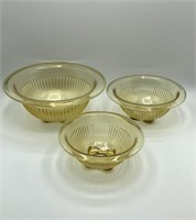 Hazel Atlas Glass Nesting Bowl Set