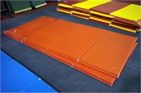 resilite 4-Fold Gym Mats, 8'x4' (red)