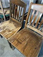 WOODEN CHAIRS DARK BROWN WOODEN CHAIRS.
GREAT FOR