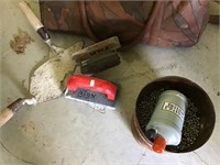 Brick laying tools, trowels, floats, edgers and