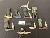 (7) Single Bladed Knives w/ Holsters, . . .