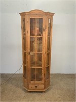 Glazed Storage Cabinet - Armário Expositor