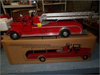 Smith-Miller Ladder Truck