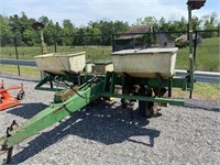 John Deere 7000 Conservation Corn Planter