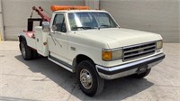 1991 Ford F-450 SD XLT Lariat Tow Truck 2WD