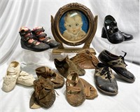 Collection Vintage Baby Childrens Shoes Frame