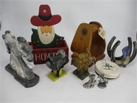 Flat of Western Themed Decorator Items